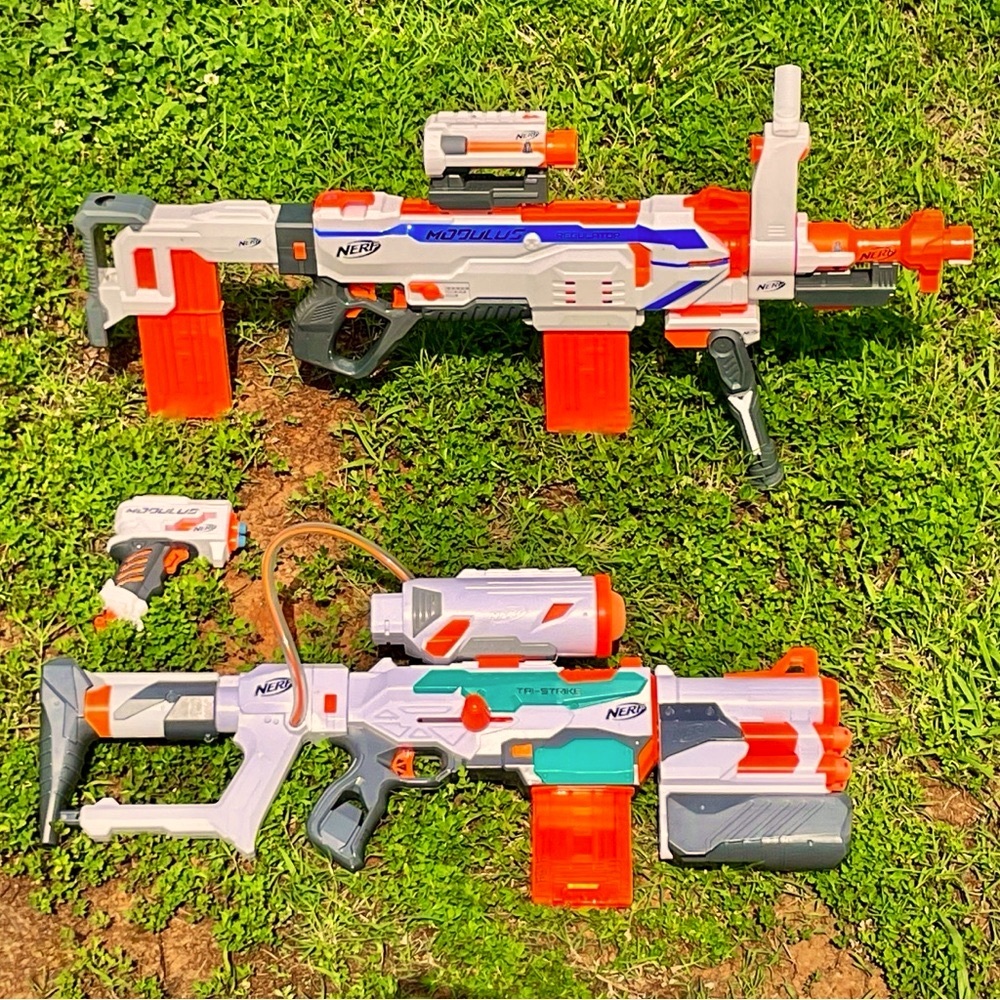 Nerf Modulus Interchangeable Parts Weapons Regulator Tri-Strike Grip Blaster
